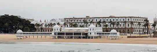 El Balneario de la Palma y del Realsobre la playa de La Caleta