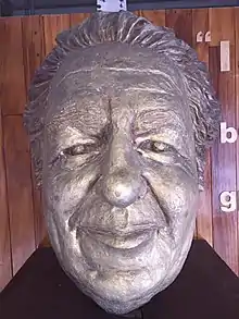 Bernardo Quintana, Fundador de Ingenieros Civiles Asociados