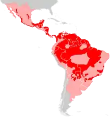 Distribución de Panthera onca. En rosa las zonas donde se ha extinguido, en rojo las zonas donde perdura.Sanderson, E. W.; K. H. Redford, C.-L. B. Chetkiewicz, R. A. Medellín, A. R. Rabinowitz, J. G. Robinson y A. B. Taber (2002). «Planning to Save a Species: the Jaguar as a Model». Conservation Biology (en inglés) 16 (1): 58-72. doi:10.1046/j.1523-1739.2002.00352.x.