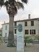 Busto de V. Hugo, en Antibes.